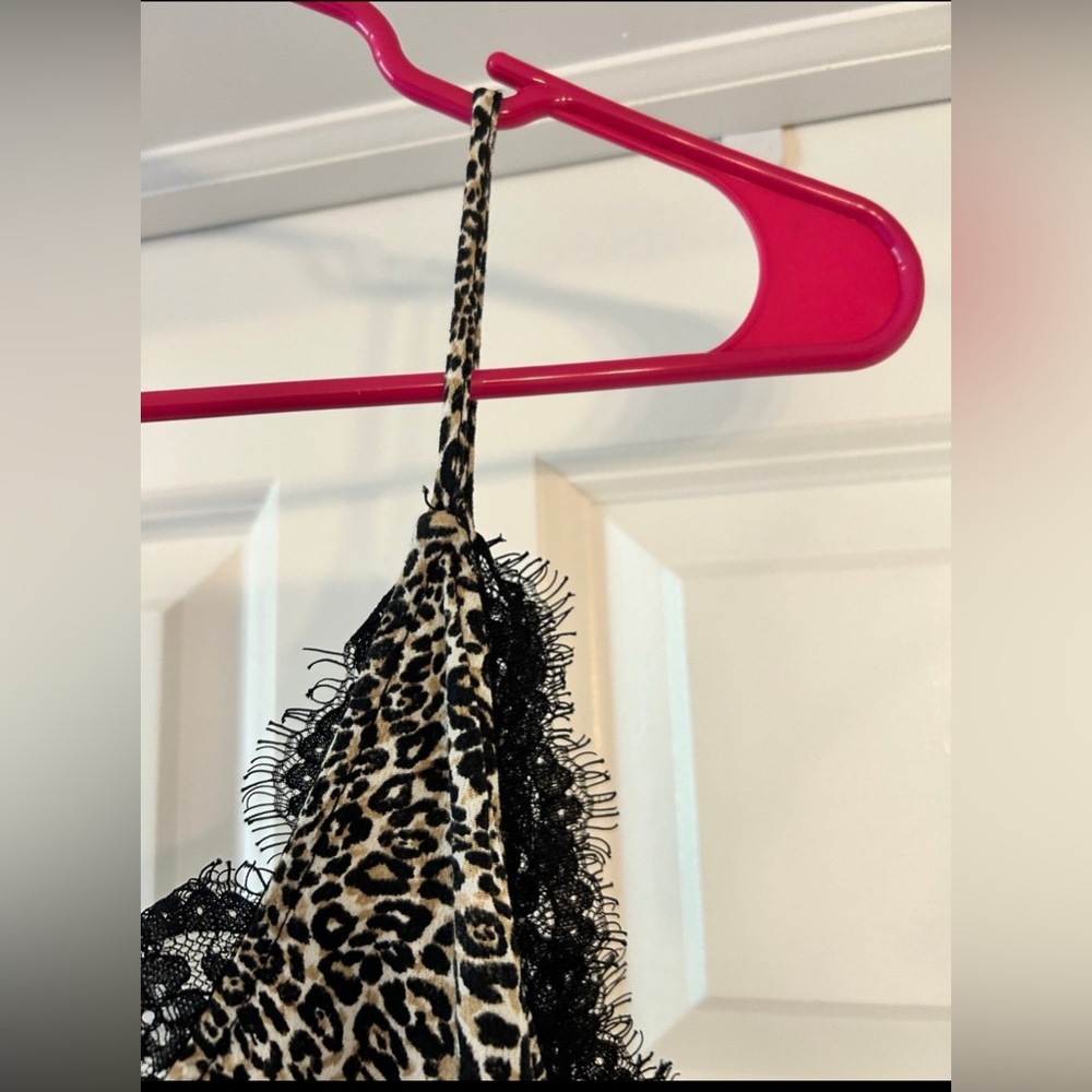 Leopard Print Tank Top - Picture 4 of 7